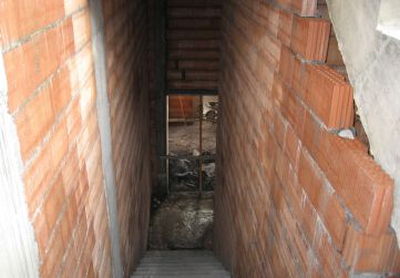 Albañilería en caja escalera
